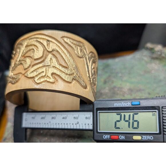 Bracelet Lot – Textured Resin & Carved Wood – Sculptural Boho Stack - Picture 9 of 9